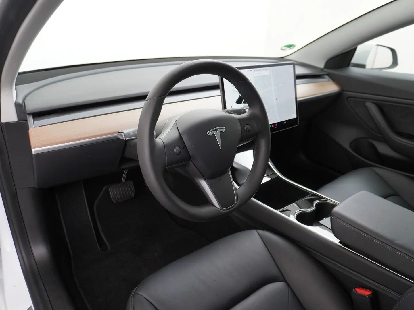Model 3 Long Range AWD 75kWh LMF 19  Navi Ecc Le