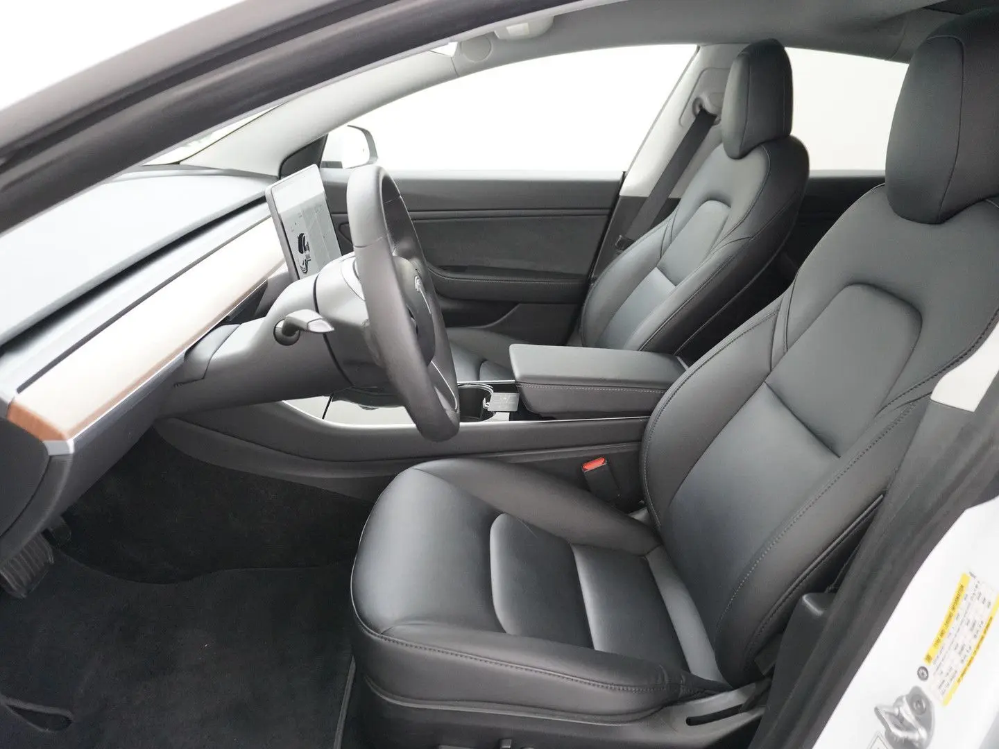 Model 3 Long Range AWD 75kWh LMF 19  Navi Ecc Le