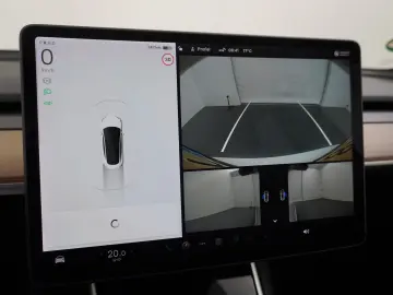 Model 3 Long Range AWD 75kWh LMF 19  Navi Ecc Le