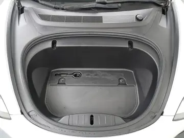 Model 3 Long Range AWD 75kWh LMF 19  Navi Ecc Le