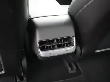 Model 3 Long Range AWD 75kWh LMF 19  Navi Ecc Le