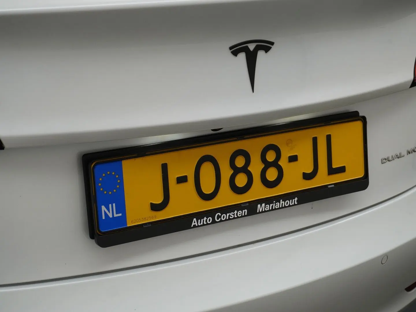 Model 3 Long Range AWD 75kWh LMF 19  Navi Ecc Le