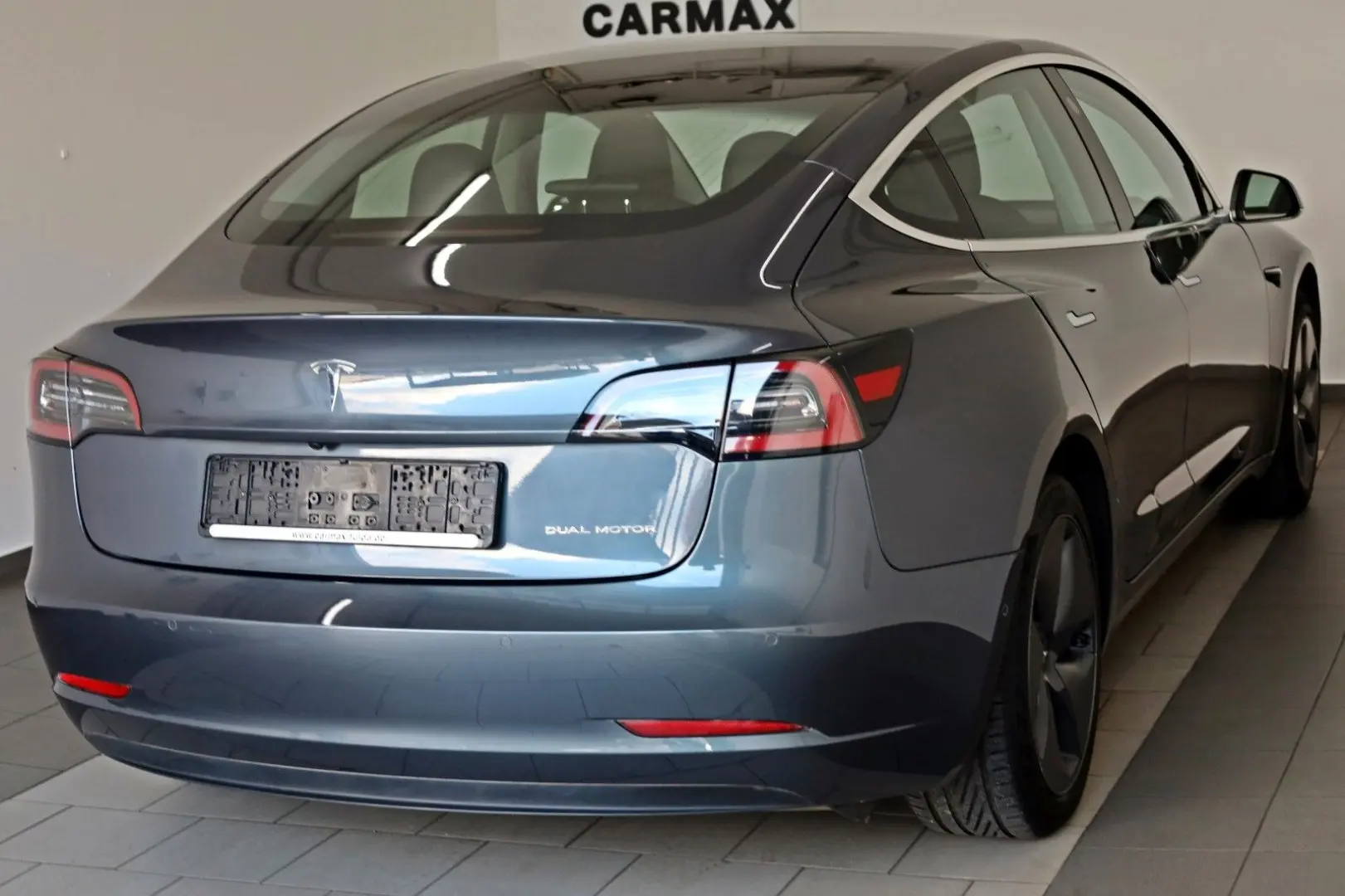 Model 3 Long Range Dual AWD 360Kamera Panorama