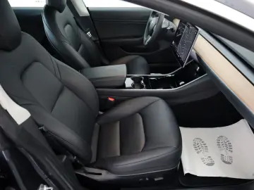 Model 3 Long Range Dual AWD 360Kamera Panorama