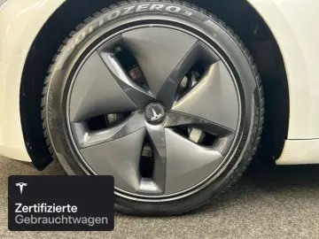 Model 3 Long Range AWD