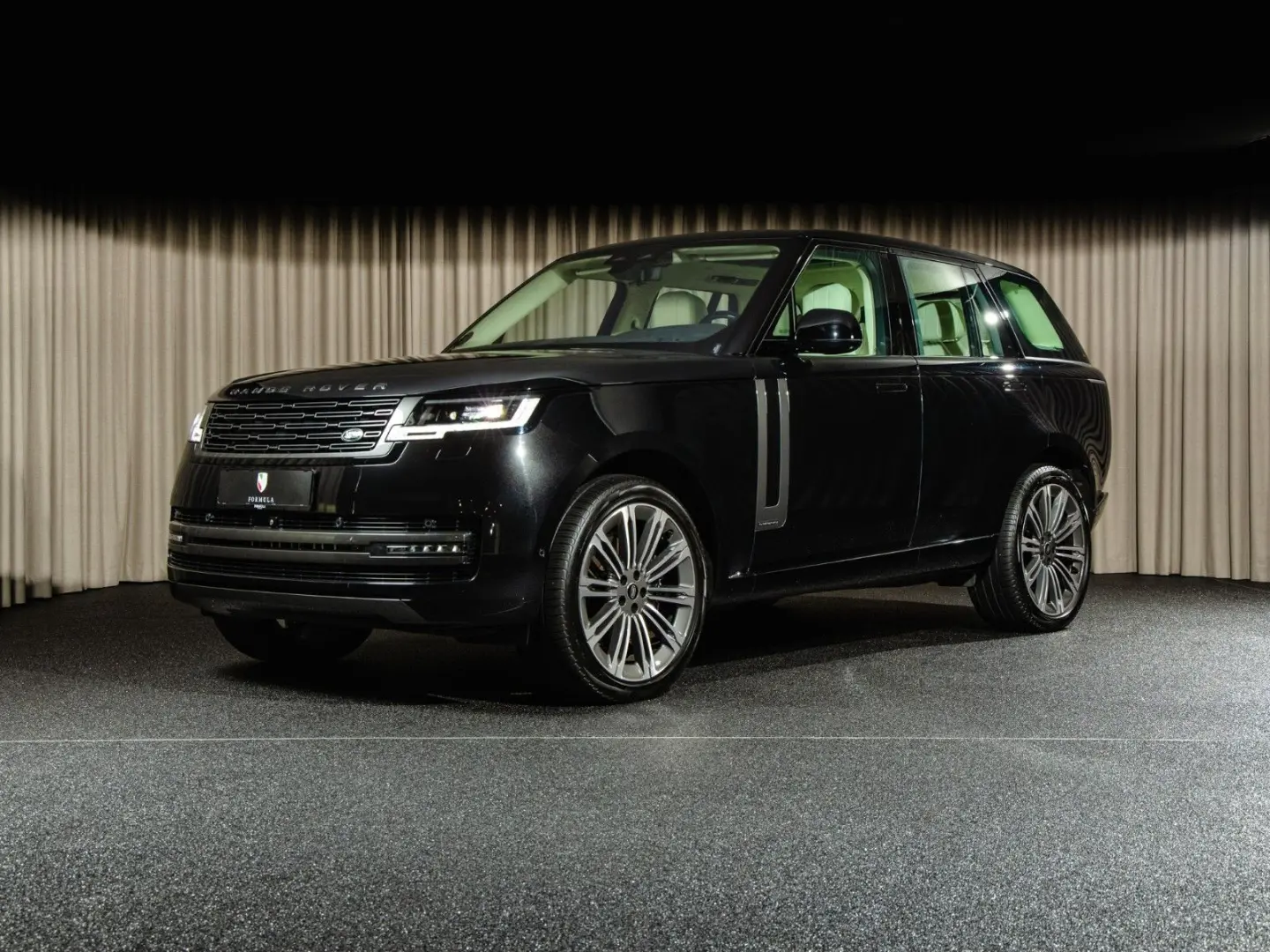 Range Rover 4.4 P530 Autobiography  Exec. Class