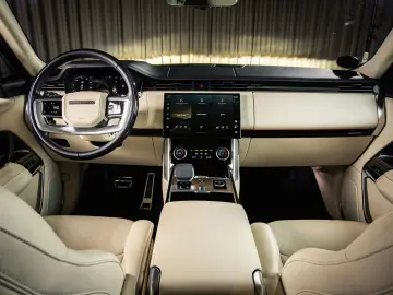 Range Rover 4.4 P530 Autobiography  Exec. Class