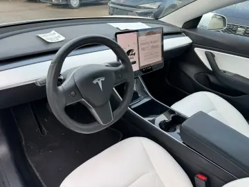 Model 3 Long Range AWD SOH 90%