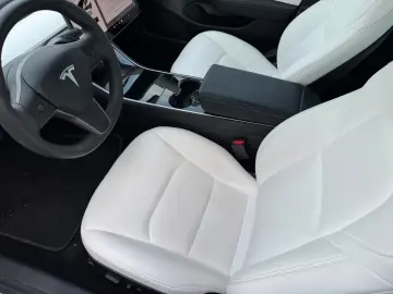 Model 3 Long Range AWD SOH 90%