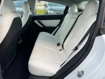 Model 3 Long Range AWD SOH 90%