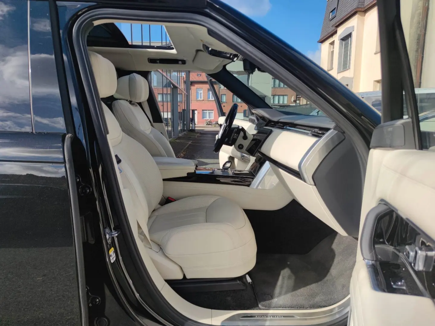 RR D350 Autobiography Pano AHK SVO leather