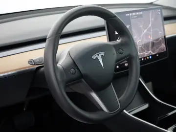 Model 3 Long Range Dual AWD ACC 360Kam. Panorama