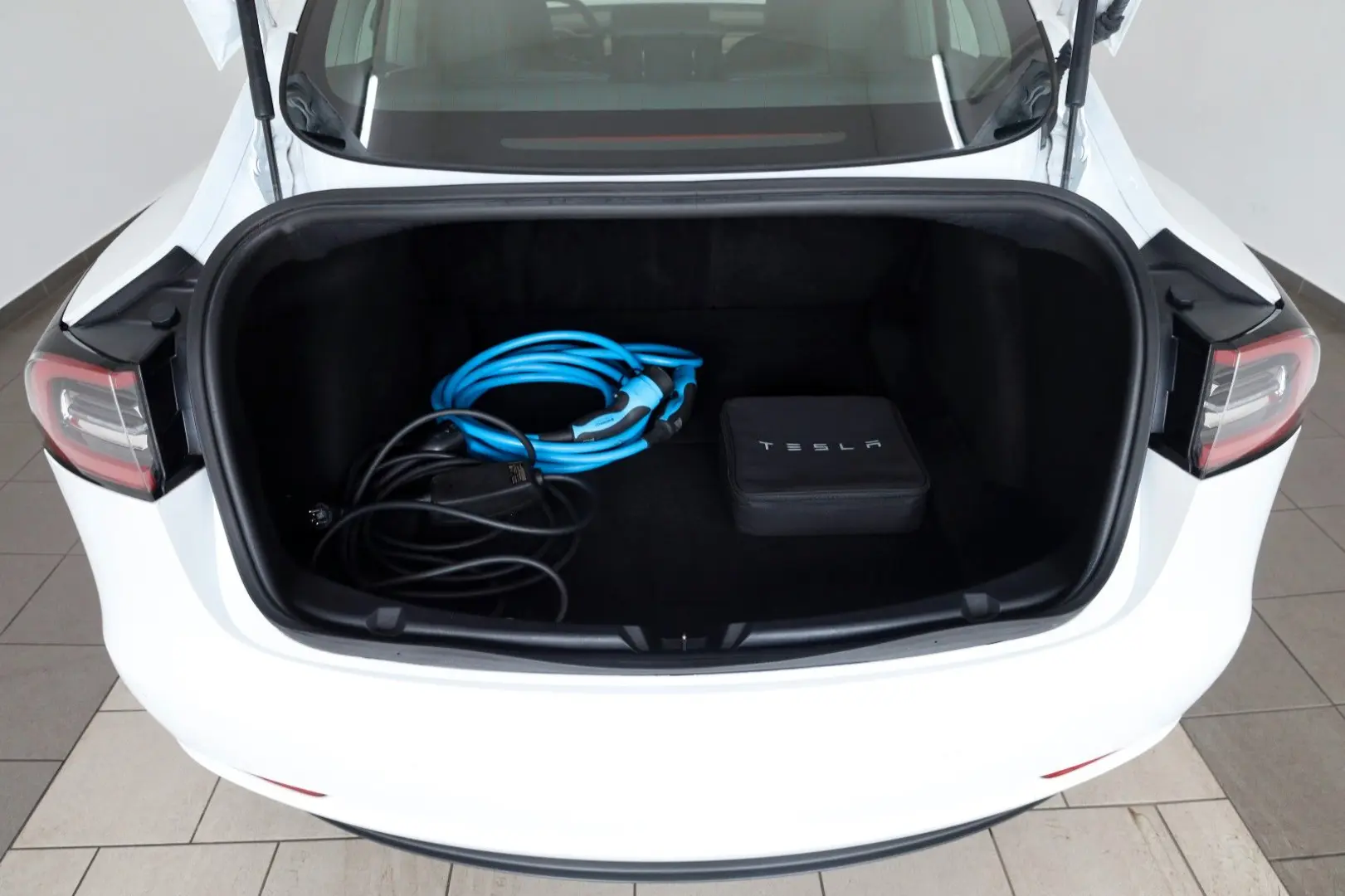 Model 3 Long Range Dual AWD ACC 360Kam. Panorama