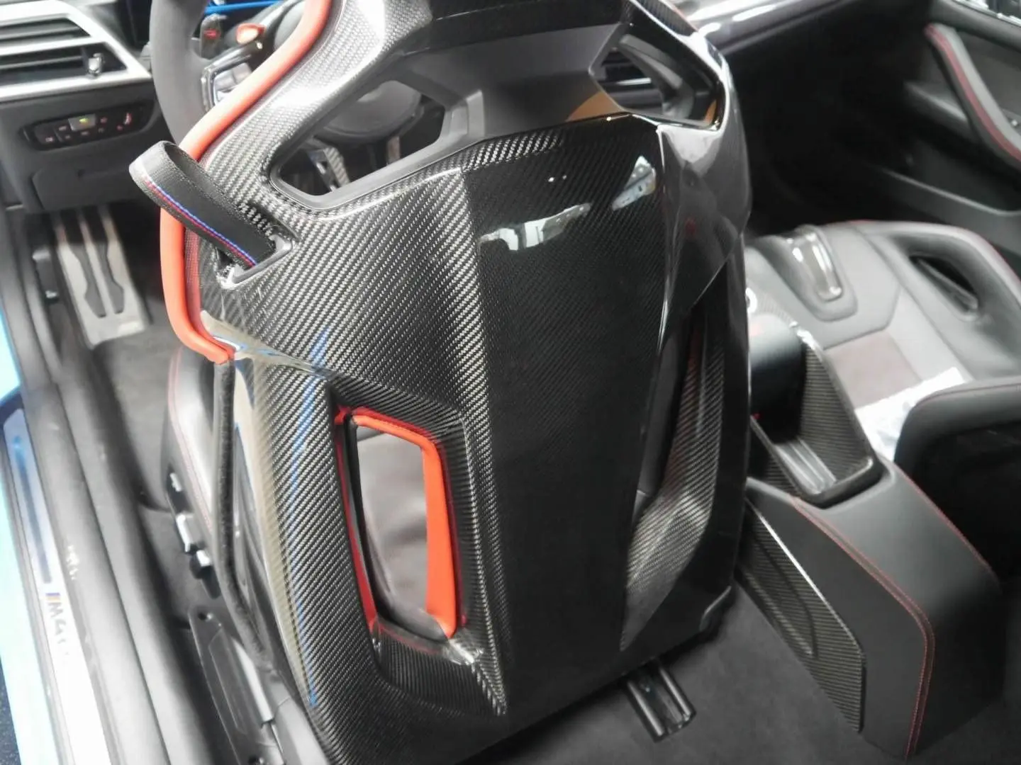 M4 CS  M Carbon Schalensitze  HK Surround  M Dri