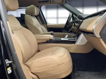 Range Rover D350 LWB Autobiography