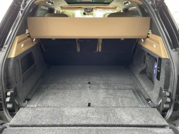 Range Rover D350 LWB Autobiography