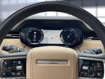 Range Rover D350 LWB Autobiography