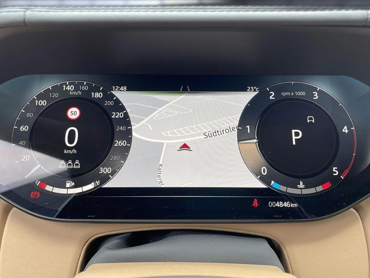 Range Rover D350 LWB Autobiography