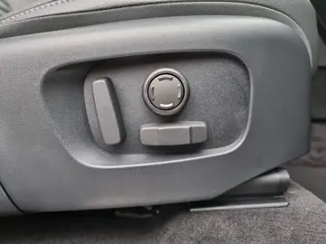 Discovery Sport D200 Dynamic SE