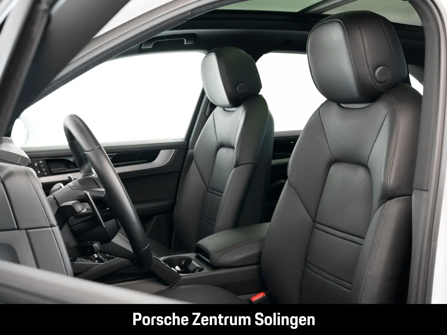 Cayenne E-Hybrid Massage Matrix AirSusp InnoDrive