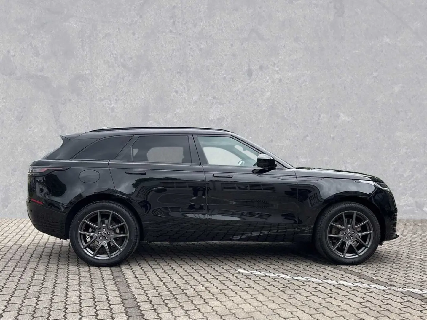 Range Rover Velar D300 Dynamic HSE