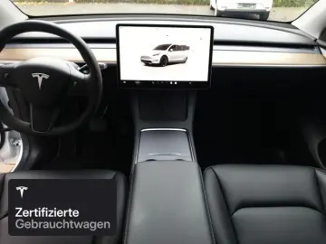 Model Y Long Range AWD