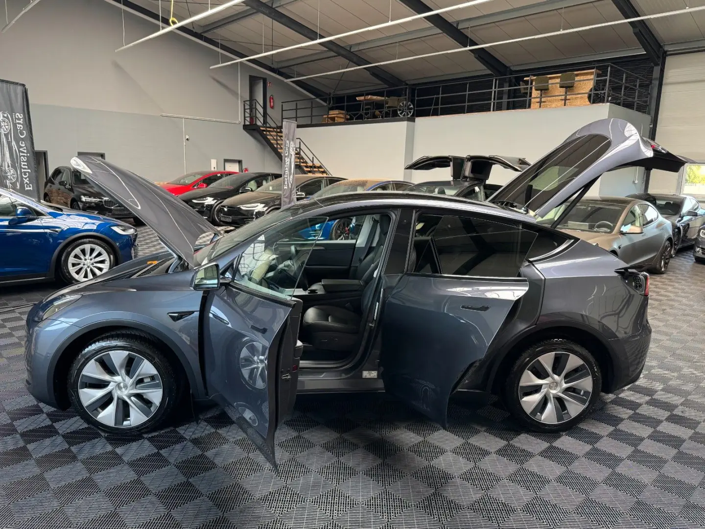 MODEL Y LONG RANGE   INTEL ATOM   AP HW 3.0