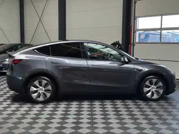 MODEL Y LONG RANGE   INTEL ATOM   AP HW 3.0