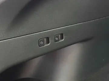 MODEL Y LONG RANGE   INTEL ATOM   AP HW 3.0