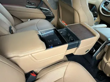 Range Rover P530 Autobiography Park-Assistent