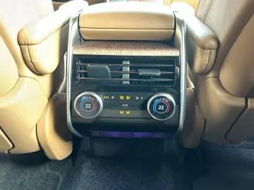 Range Rover P530 Autobiography Park-Assistent