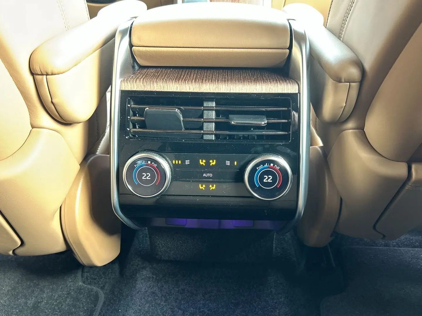 Range Rover P530 Autobiography Park-Assistent