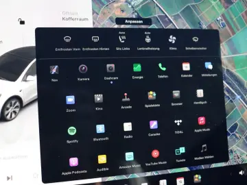 Model Y Long Range Dual AWD   MWST PANO MATRIX