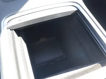 Model Y Long Range Dual AWD   MWST PANO MATRIX