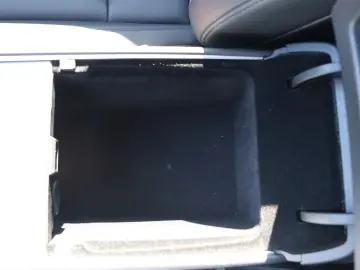 Model Y Long Range Dual AWD   MWST PANO MATRIX