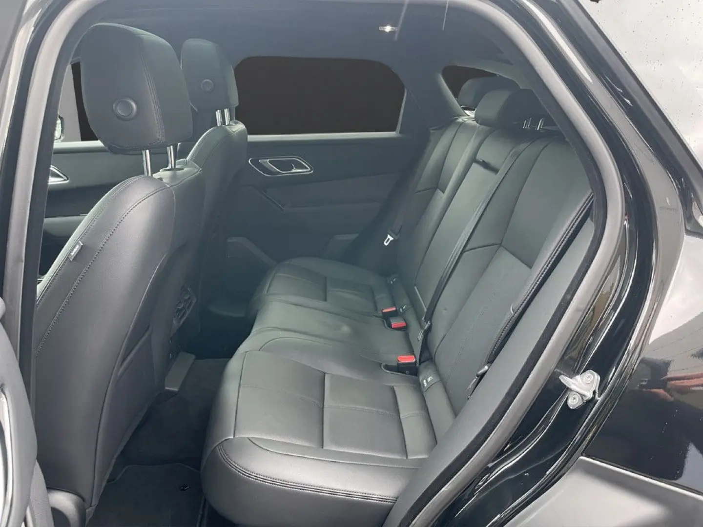 Range Rover Velar D300 Dynamic SE