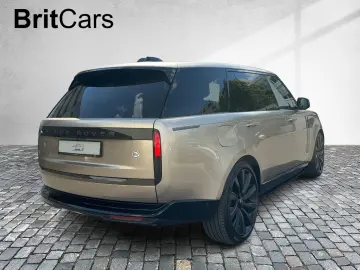 Range Rover LWB 4.4 Benzin P615 SV NP 300.000