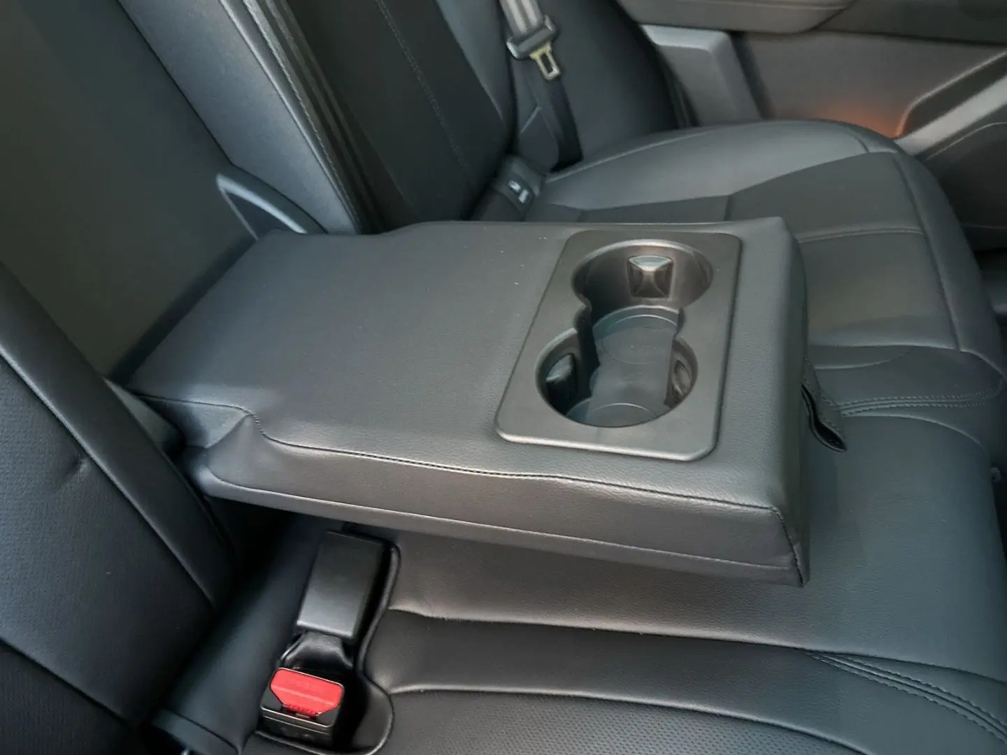 Range Rover Velar D300 R-Dynamic SE