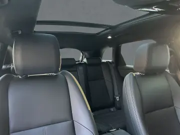 Range Rover Velar D300 R-Dynamic SE