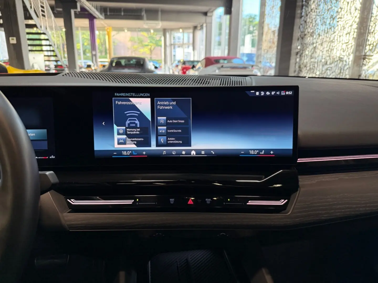 520i M Sport~PANO~LED~KAMERA 360 ~HEAD-UP