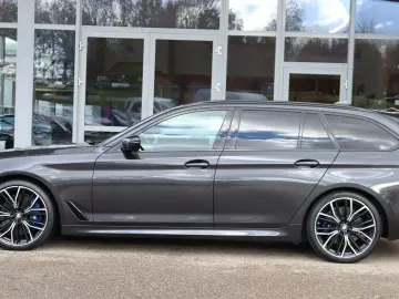 530d xDrive M Sport Innov Pano H&K AHK Business