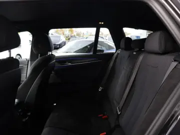 530d xDrive M Sport Innov Pano H&K AHK Business