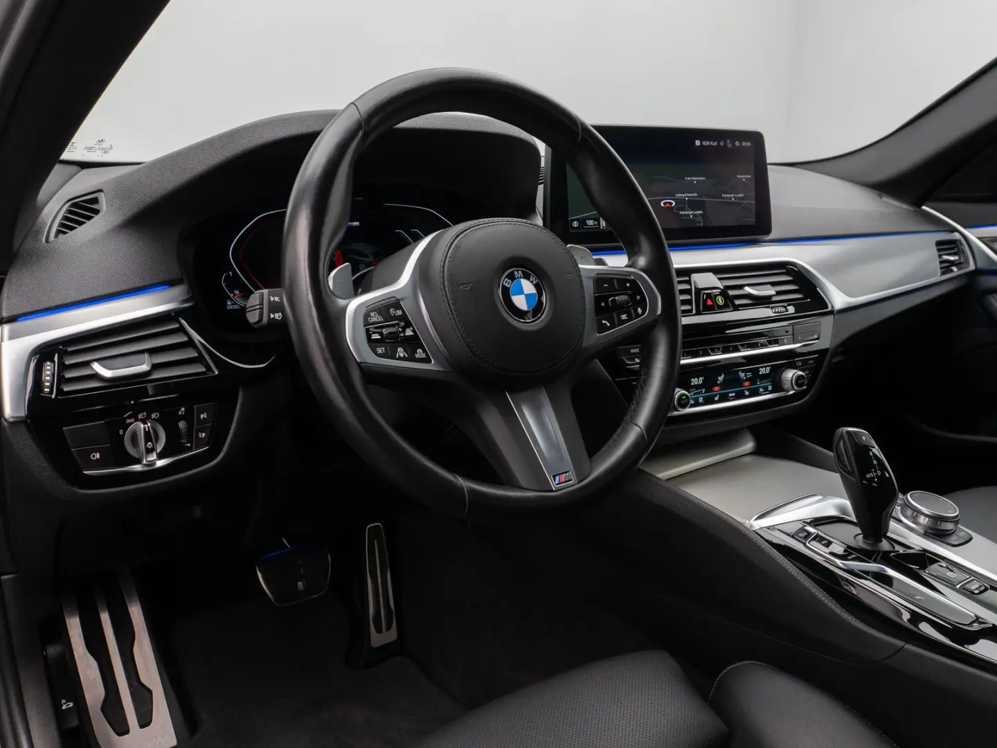 530d  M Sport Kamera Laser HUD DAB HiFi Komfort