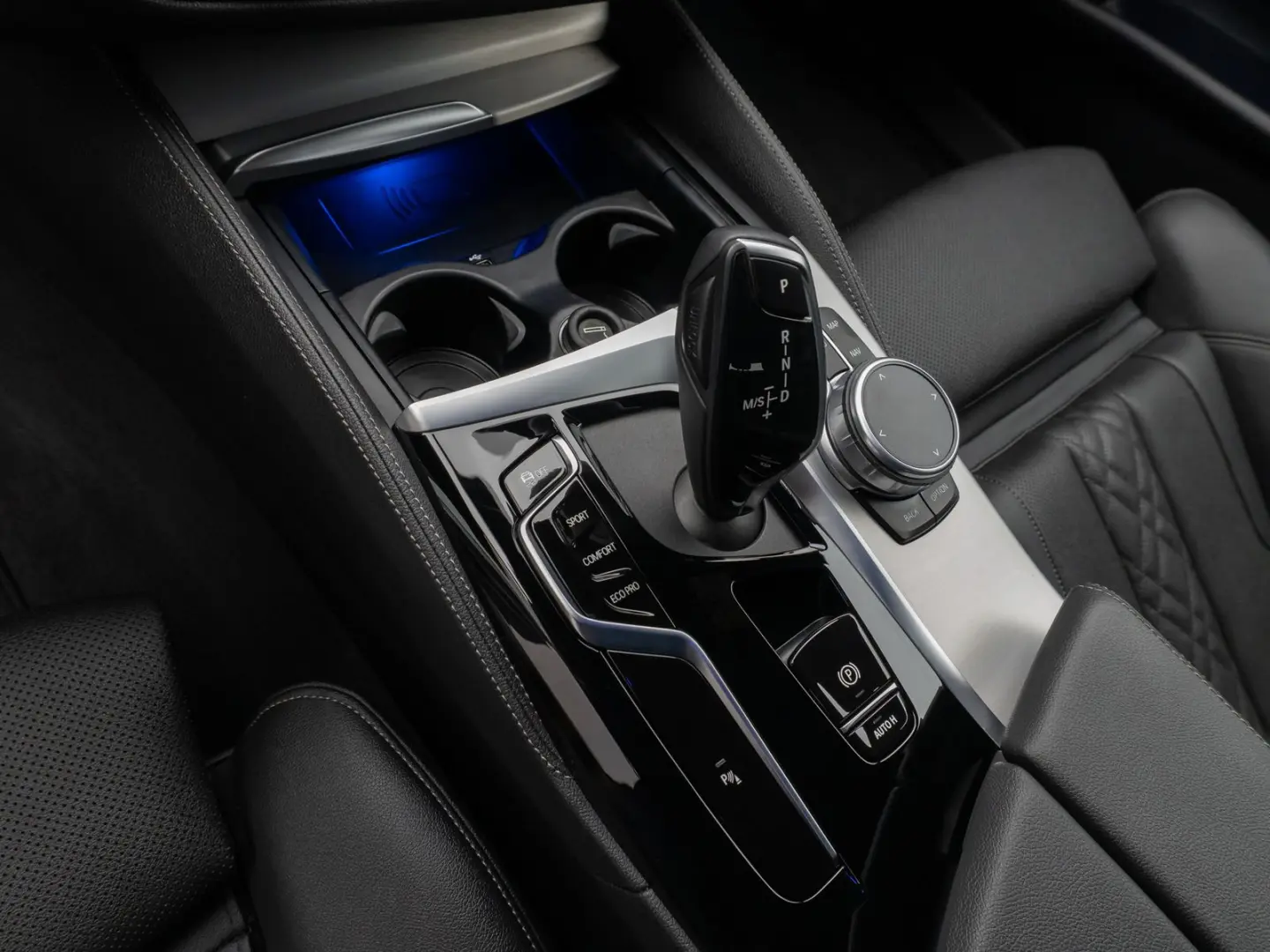 530d  M Sport Kamera Laser HUD DAB HiFi Komfort