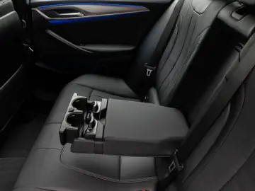 530d  M Sport Kamera Laser HUD DAB HiFi Komfort