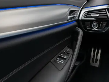 530d  M Sport Kamera Laser HUD DAB HiFi Komfort