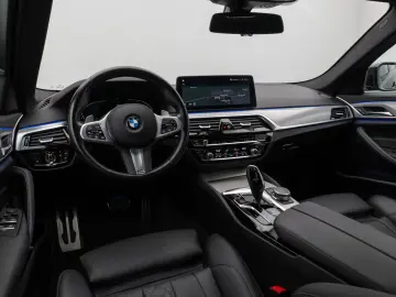 530d  M Sport Kamera Laser HUD DAB HiFi Komfort