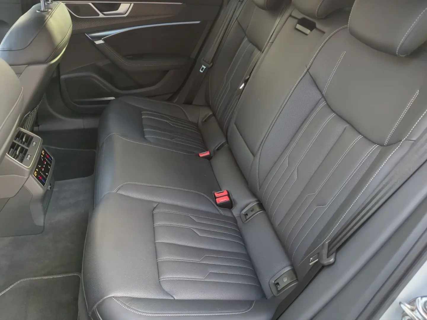 S6 Avant 3.0 TDI quattro B&O Luft AHK StHz