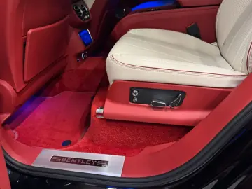 BENTAYGA AZURE DUO TONE MULLINER 4-SEATS FULLY