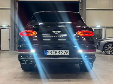 BENTAYGA AZURE DUO TONE MULLINER 4-SEATS FULLY